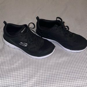 Sketchers Women’s Tennis Shoes